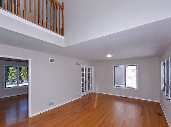 2nd image of 1362 Western Ave