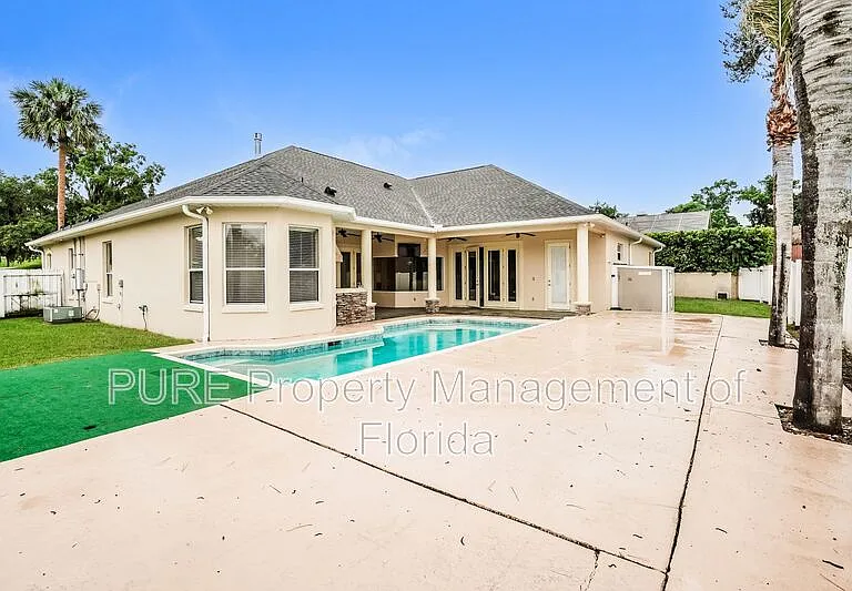 1035 SW 33rd Pl — Photo 40