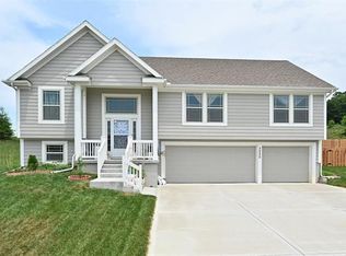 3220 NE 79th Ter, Kansas City, MO 64119