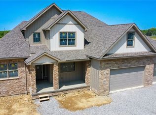 7080 S Palmyra Rd, Canfield, OH 44406