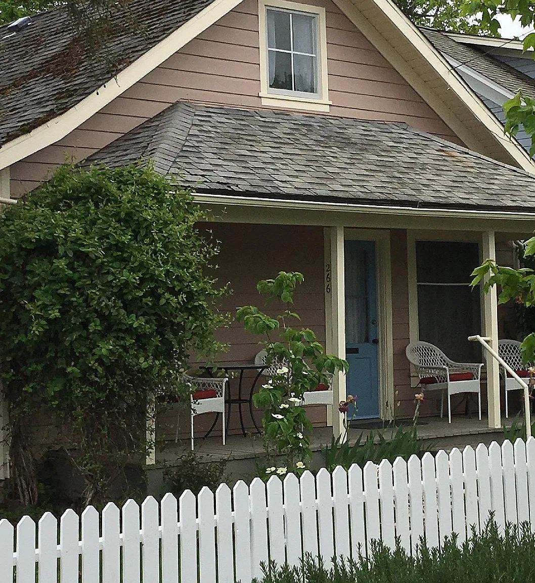 2 bed, 1000 sqft, $2,000 — Photo 1
