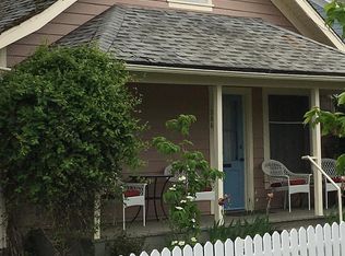 266 N 3rd St, Ashland, OR 97520