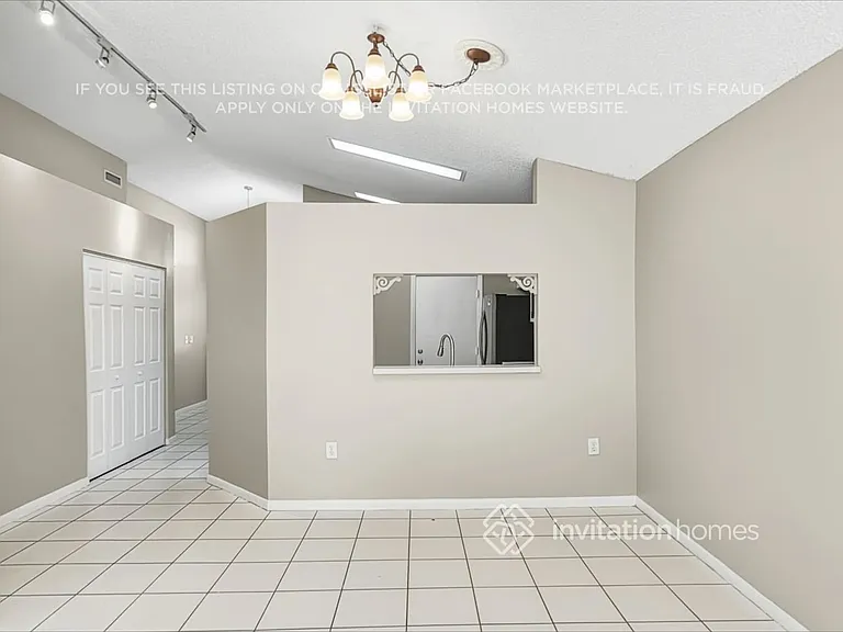 22315 SW 100th Ave — Photo 4