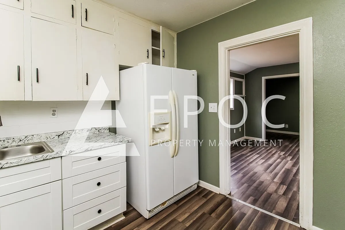 2515 Bridwell St — Photo 4