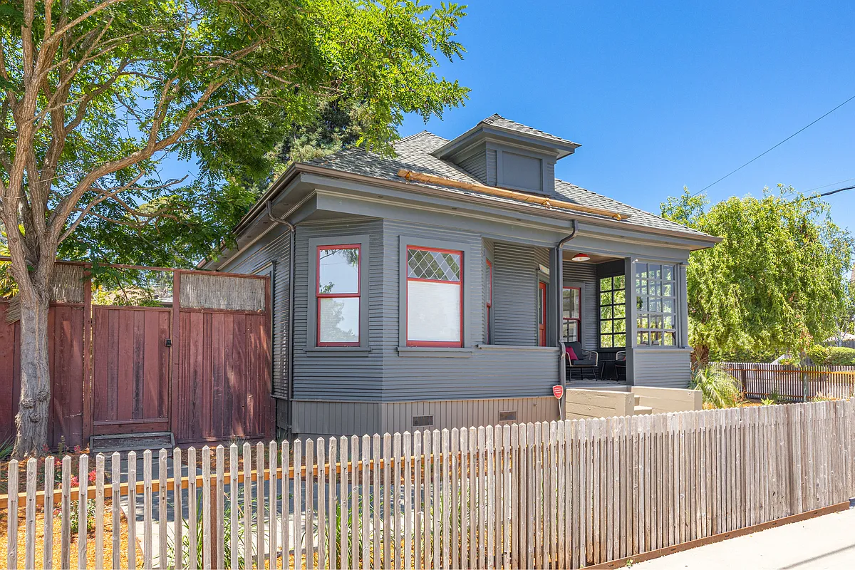 Building Photo - 337 Mountain View Ave