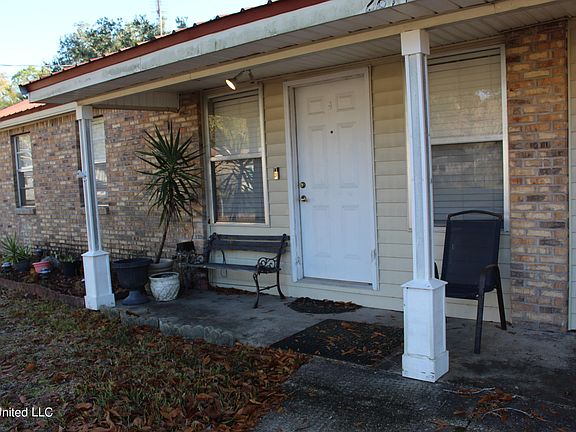 4th image of 2814 Criswell Ave