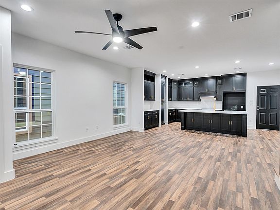 4th image of 237 Hahlo St