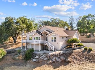 20500 Blackberry Pond Ln, Sonora, CA 95370