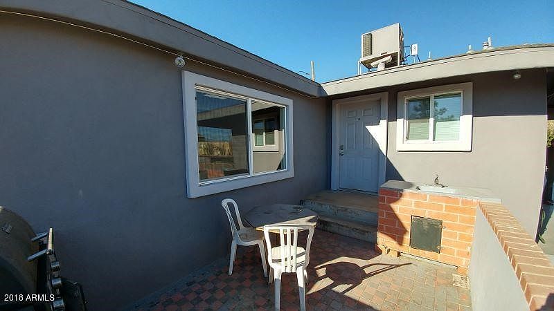 Front Patio with Grill