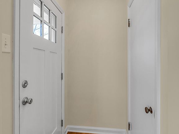 5th image of 329 Dantzler Ct