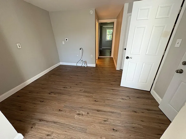 33 Jefferson St #2 — Photo 4