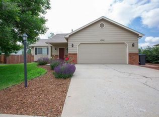 4224 Trailwood Dr, Loveland, CO 80538