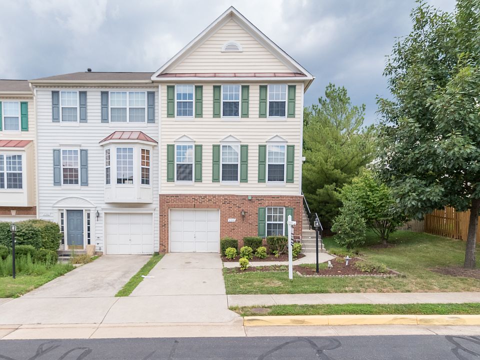 1st image of 2540 James Maury Dr