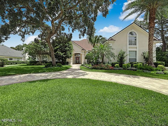 2nd image of 192 SEA ISLAND Drive