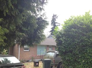 10748 15th Ave NE, Seattle, WA 98125