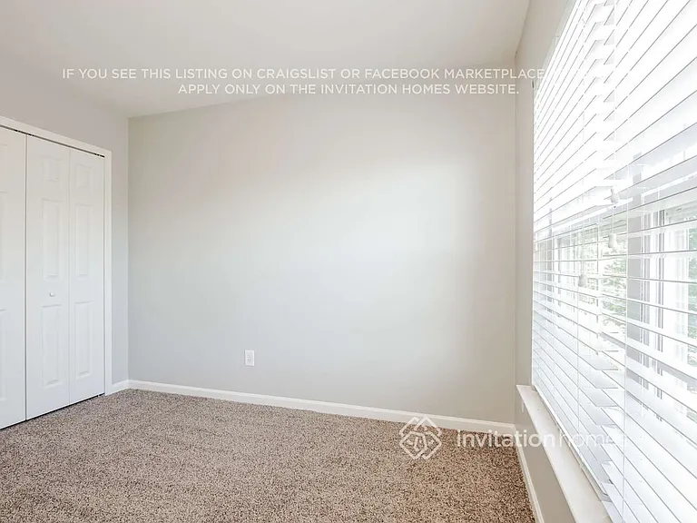 4903 Abercromby St — Photo 13