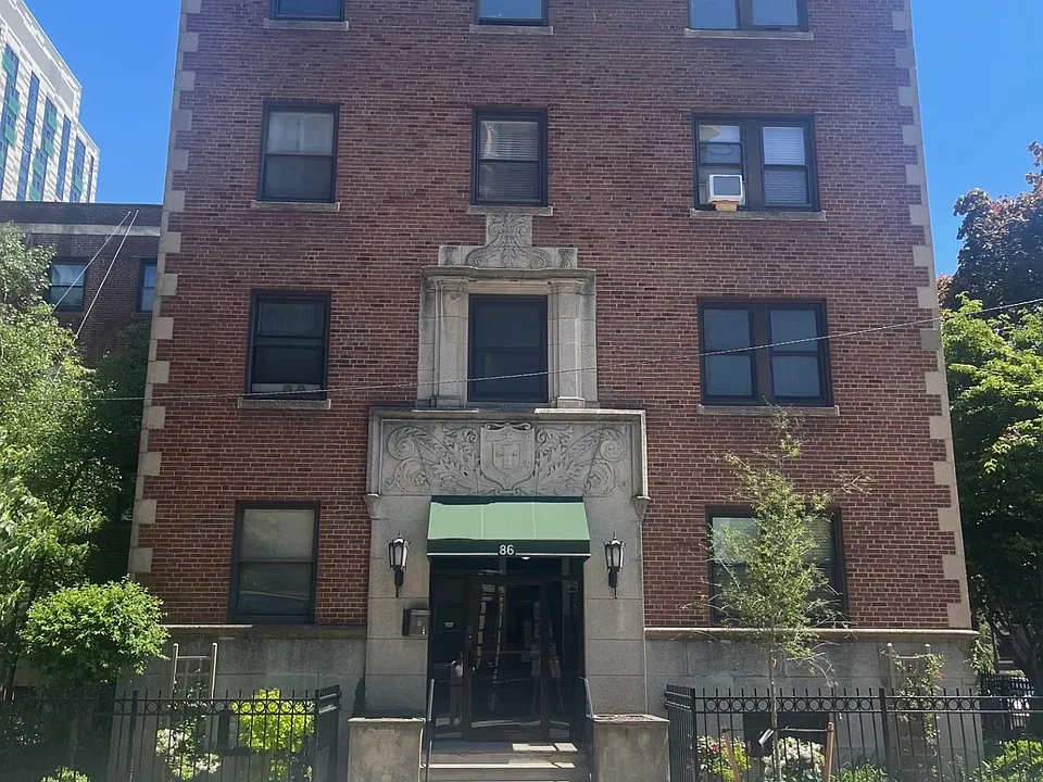 86 Jersey St #33