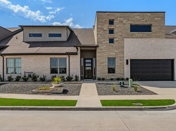 1718 Governors Blvd, Heathridge, TX 75126