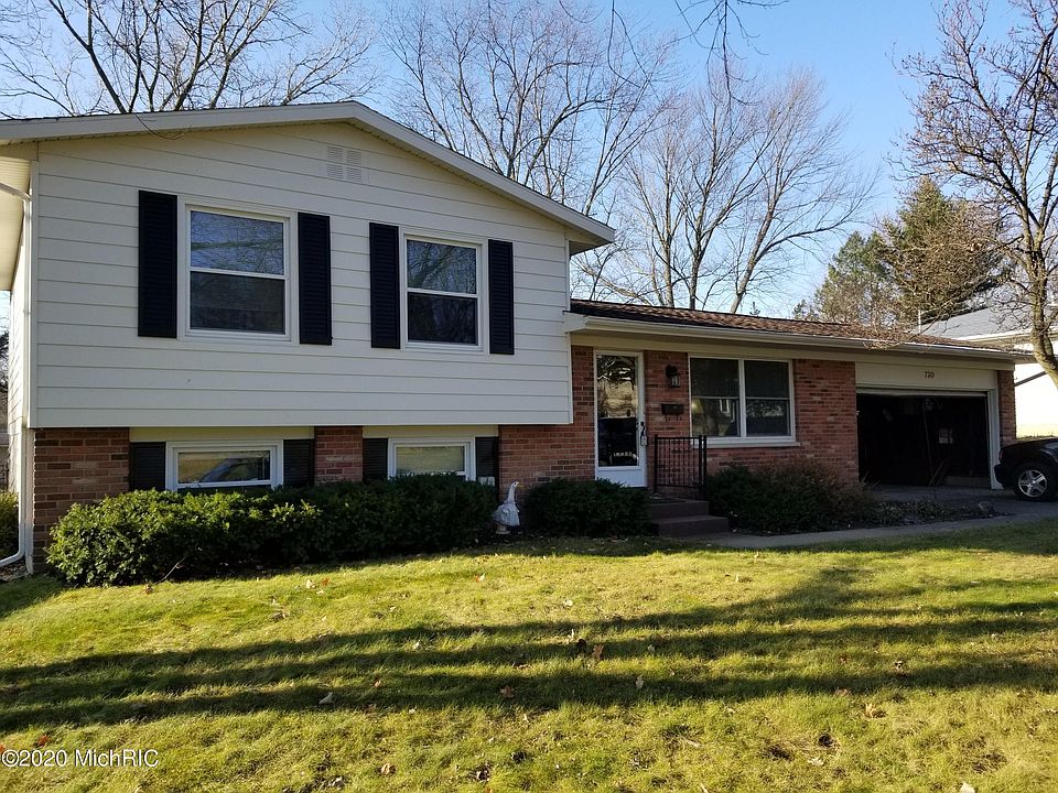 1st image of 730 Knollwood Dr