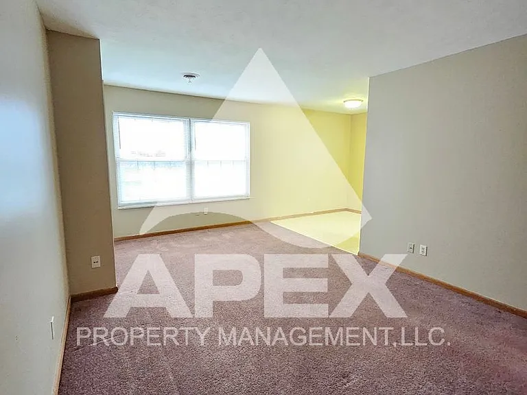 5024 Jacksboro Pike #3 — Photo 4