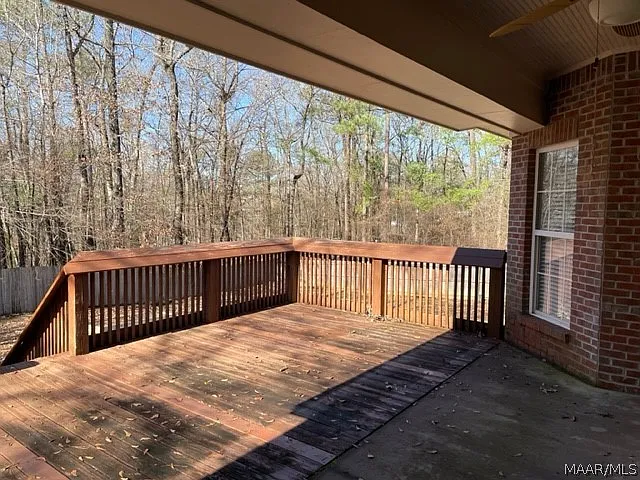 10 Birchwood Ln — Photo 18