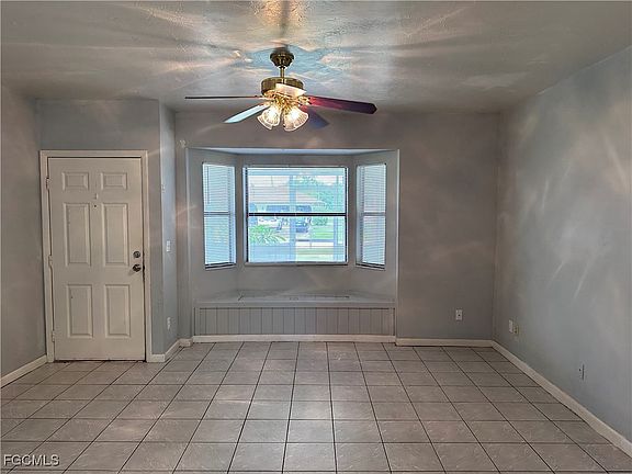 2nd image of 205 NE 9th Ct