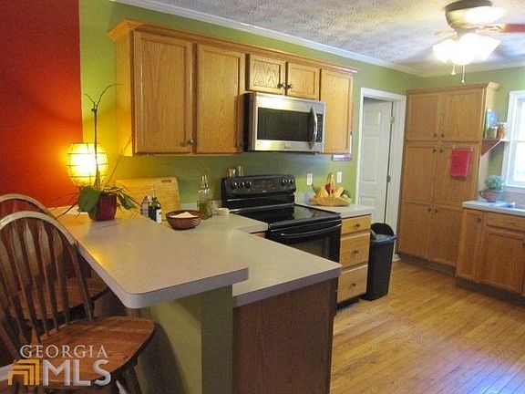 Inviting Kitchen