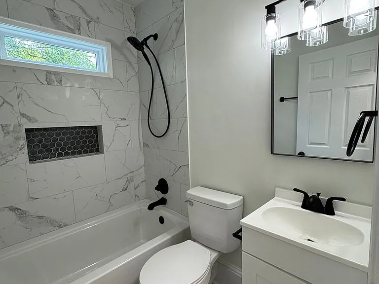 1111 Bridges Dr — Photo 8