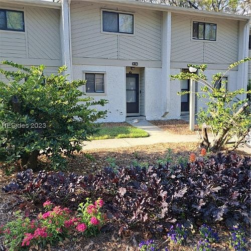 1st image of 96 Mathews Dr APT 114