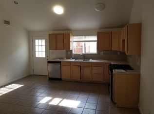 7332 N Darby Pl, Reseda, CA 91335