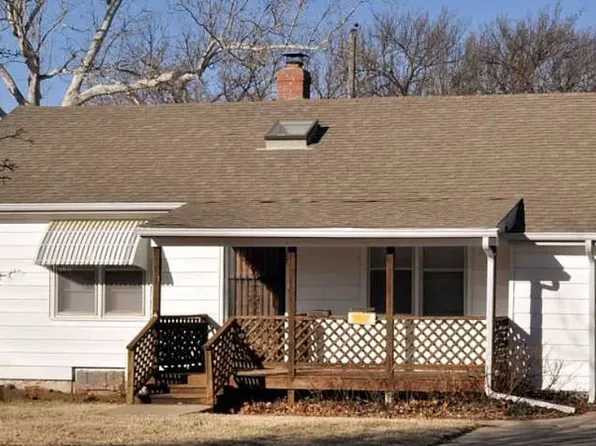 2327 S Greenwood St, Wichita, KS 67211