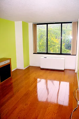 Rented by Newell and Assoc. | media 18