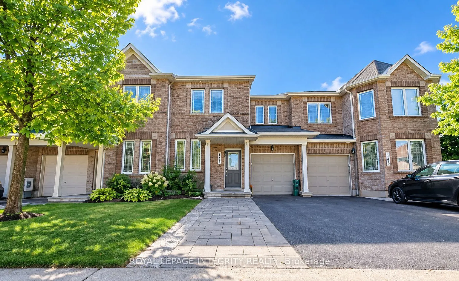 4 bed, $2,700 — Photo 1