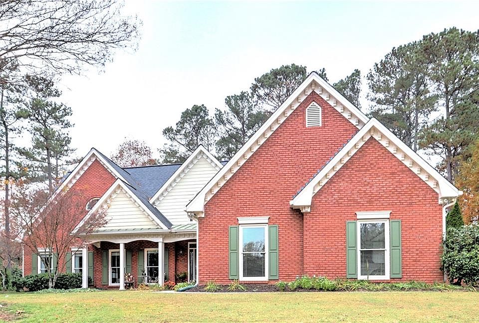1st image of 1295 Village Oaks Ln