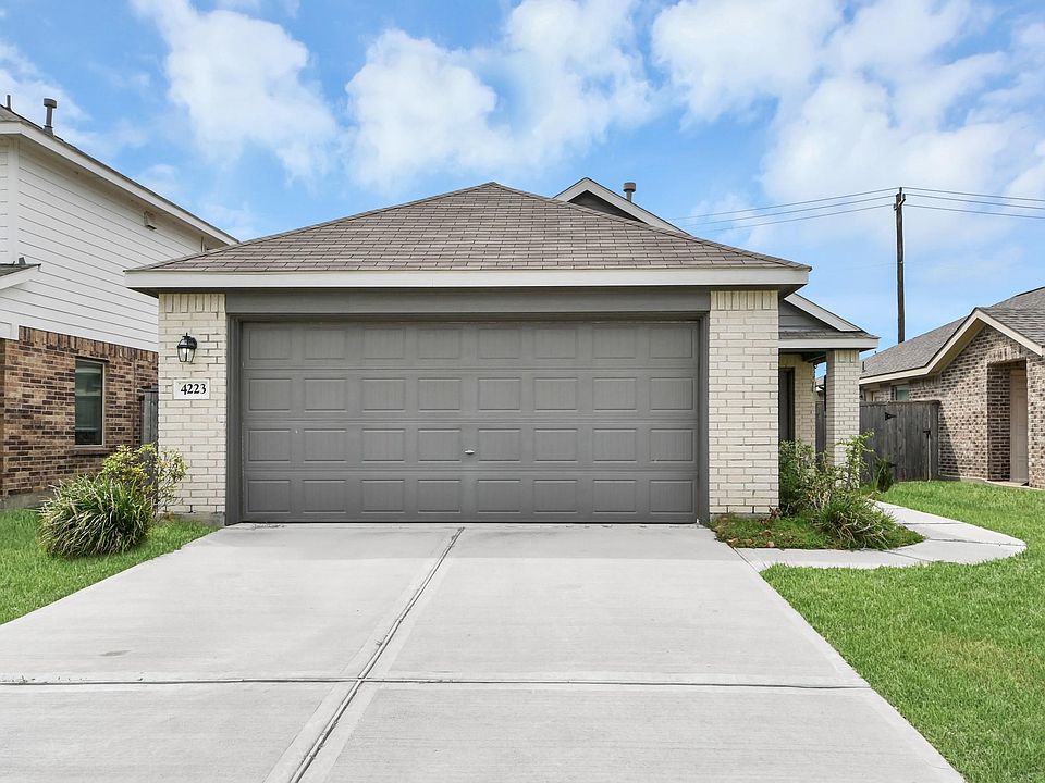 1st image of 4223 Palmetto Grv Ln