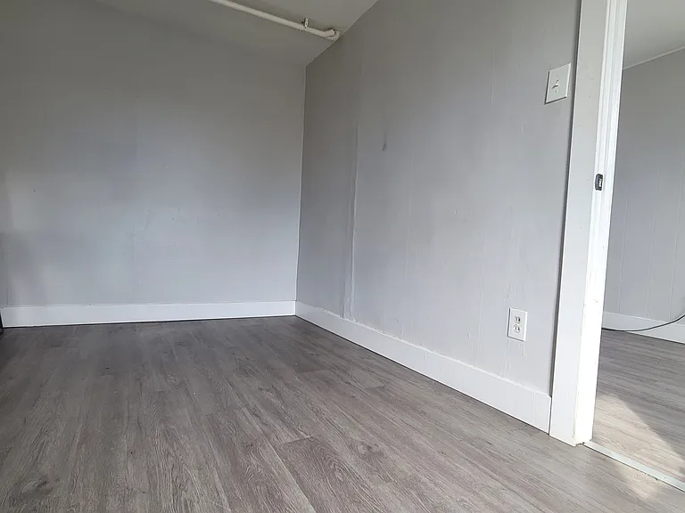 41 Main St #2B — Photo 9