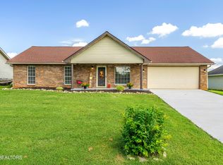 338 Headrick View Dr, Maryville, TN 37804