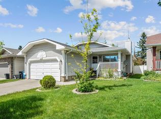 3614 SW Douglas Woods Hts SE, Calgary, AB T2Z 2G4