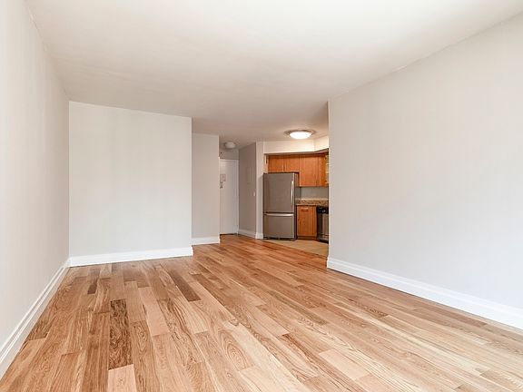4th image of 776 6th Ave APT 11A