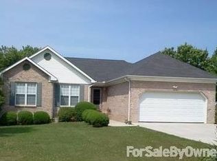205 Steeplechase Dr, Smithville, TN 37166