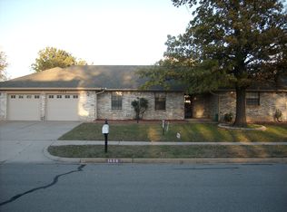 1409 Quail Hollow Dr, Norman, OK 73072