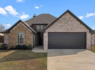 114 Saddle Brook Cir, Hallsville, TX 75650