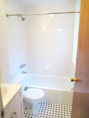 Rented by Waverly Realty Associates | media 25