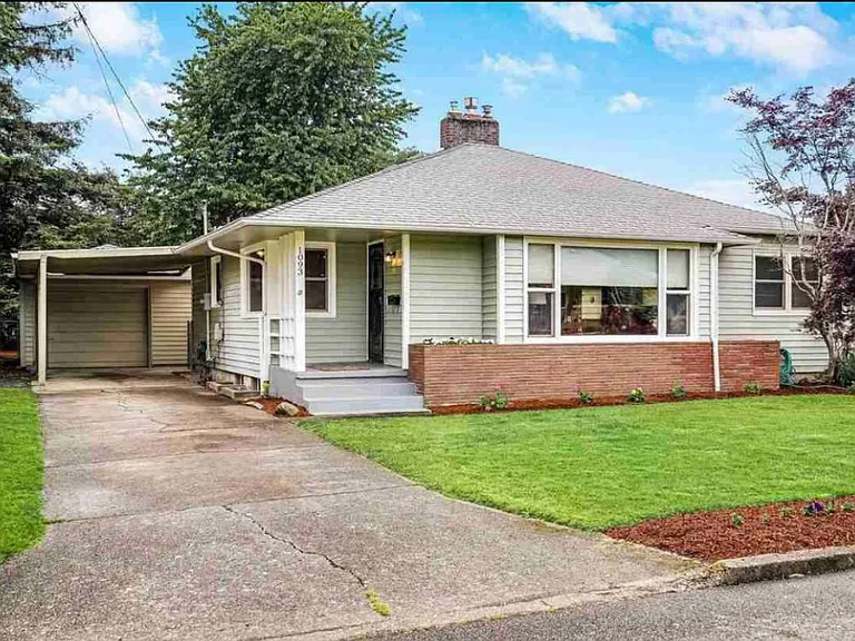 1093 Icel Ct NE — Photo 14