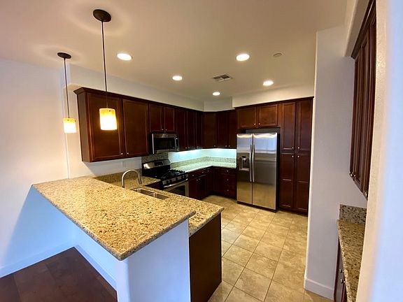 3rd image of 2025 Pepper Way