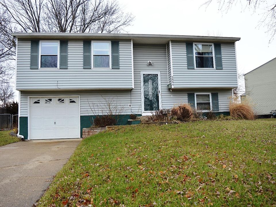 1st image of 2884 Windsong Dr