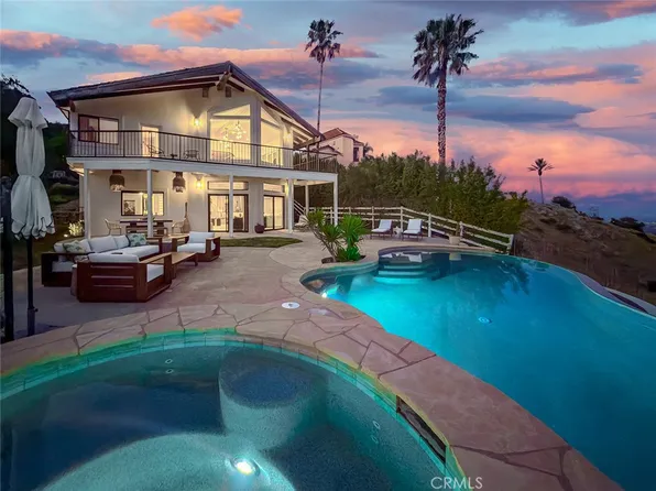 130 Dapplegray Rd, Bell Canyon, CA 91307