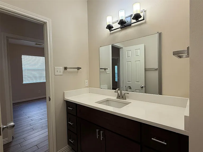 5222 Hanneck Valley Ln — Photo 34