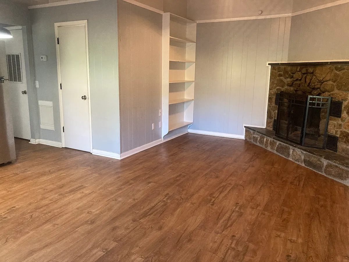 Building Photo - 959 Timberlake Dr #4