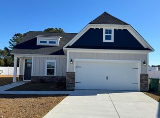 1202 Sanctuary Ln, Florence, SC 29501